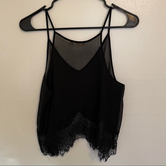 LUSH Tank - Picture 2 of 3